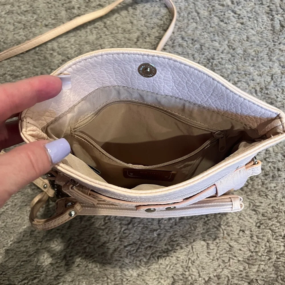 Nine West Crossbody Bag light pink in color - Picture 4 of 10